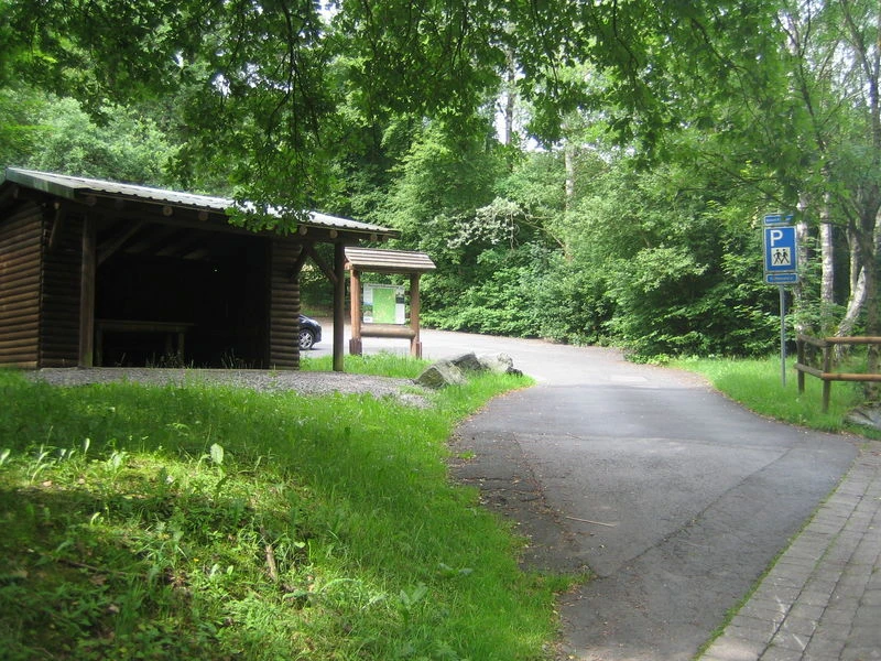 Der Wanderparkplatz dient als Einstieg in den Köhlerpfad