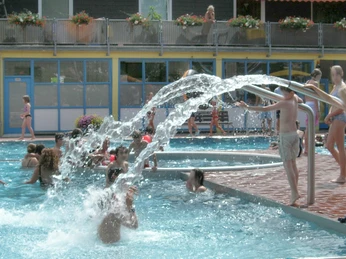 Warmwasserfreibad Kaan-Marienborn