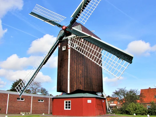 Bockwindmühle in Dornum