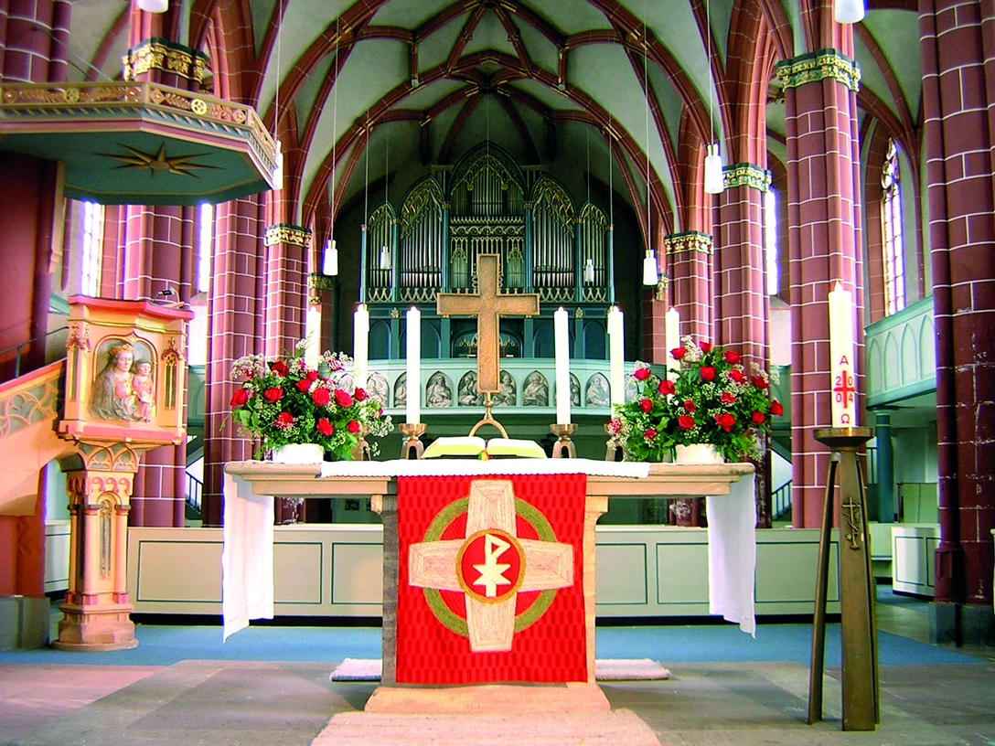 Neustädter Kirche, Eschwege - Innenansicht 014, Pfarramt_CMYK