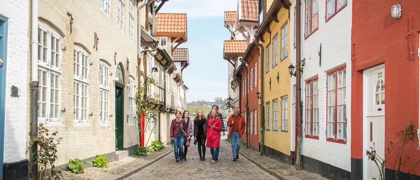 Altstadt: Jugendstil & Höfe