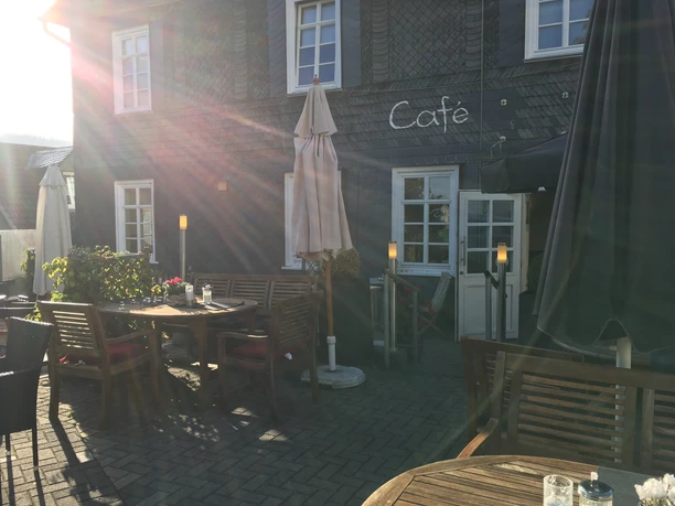 Goetheplatz-Café - Außenansicht