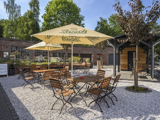 Außenterrasse am Zentrum Via Adrina