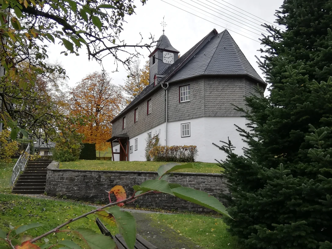 Die ev. Kirche in Wunderthausen