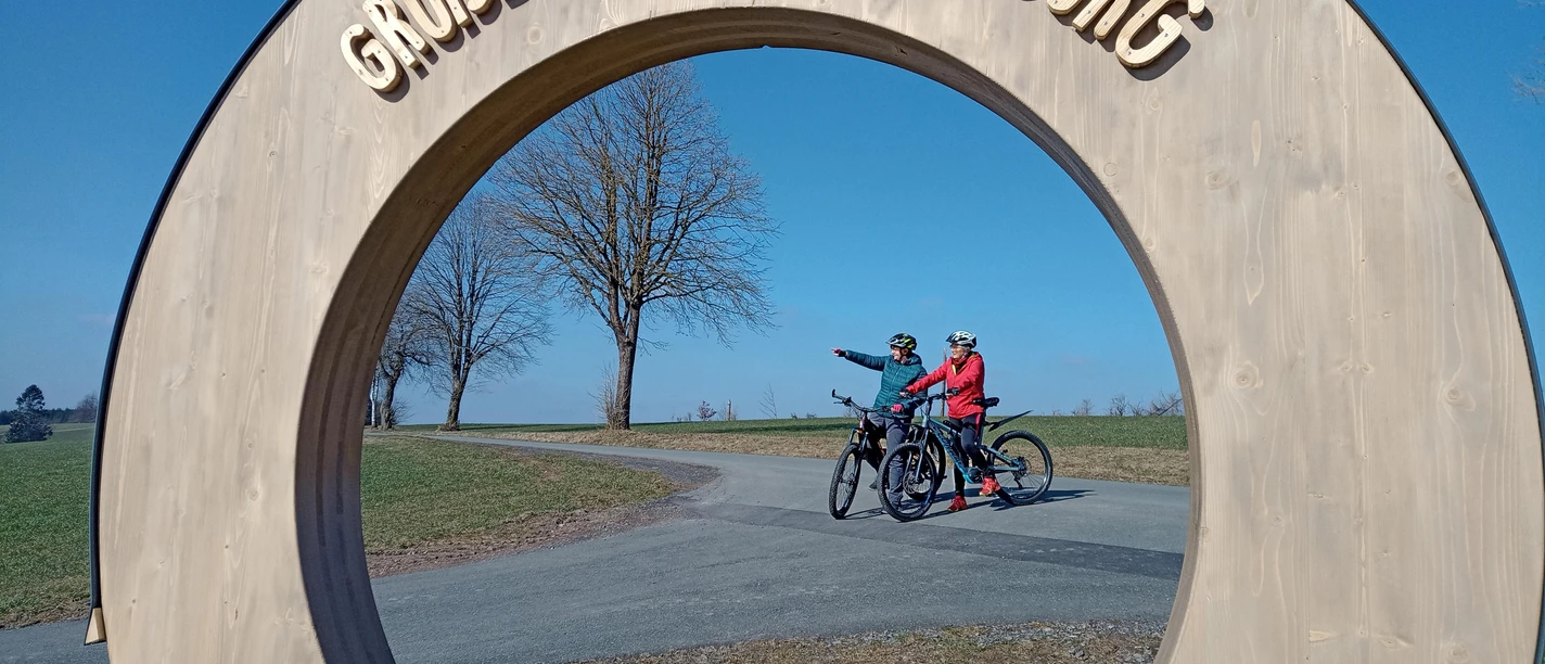 Die Holzmacherin, Portal am Struthbach