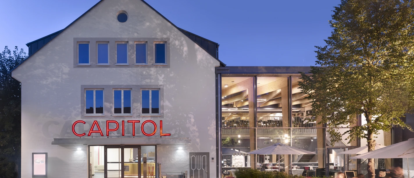 Das neue Capitol; Außenansicht