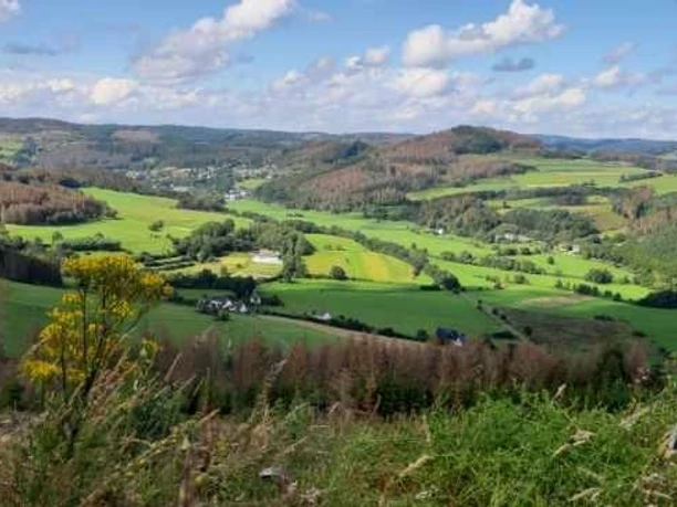 Tolle Aussicht von der Kalmbracht nach Schwarzenau