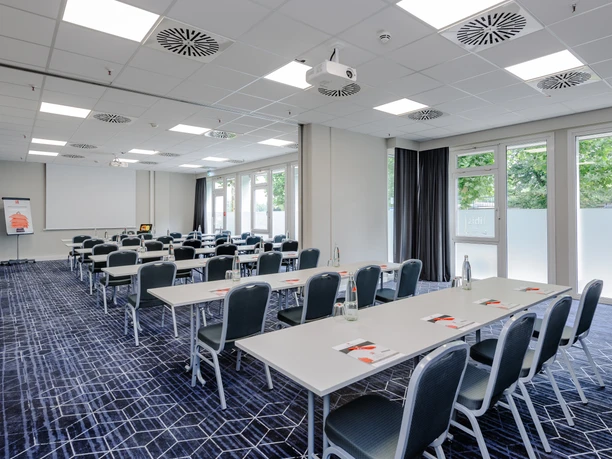 ibis Hotel Frankfurt Messe West_3(c)Rhine Frankfurt Opco GmbH.jpg ibis Hotel Frankfurt Messe West_3(c)Rhine Frankfurt Opco GmbH.jpg