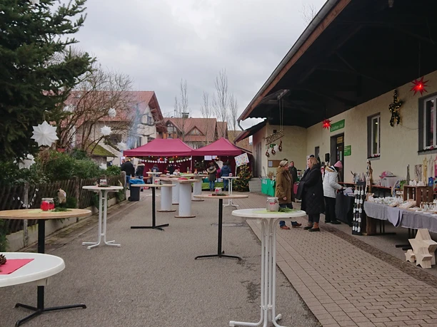 Raiffeisenmarkt1