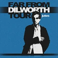 Ein Musiker mit ernstem Blick vor blauem Hintergrund, überschrieben mit "Far From Dilworth Tour".