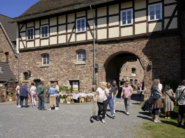 Wasserschloss_Wülmersen_Genuss_u_Pflanzenmarkt_Foto_Nicolas_Wefers_116