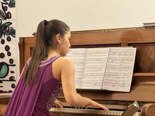 Die junge Lachner Pianistin spielt Solo-Werke von Bach, Beethoven, Chopin und Srkjabin