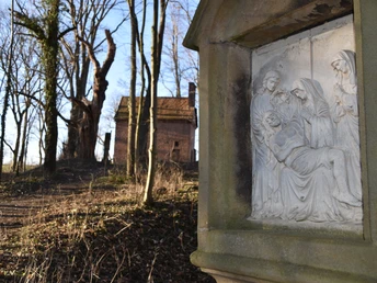 Waldkreuzweg zur Loretokapelle | Büren-Brenken