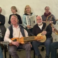 Die Möllner Folkband - Copyright Lorenz Stellmacher.png