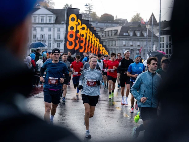 SwissCityMarathon Lucerne 2025 Altstadt KKL Wasserturm Maximilian Gierl (94)