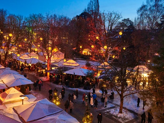 Weihnachtsmarkt im Schlosspark Detmold