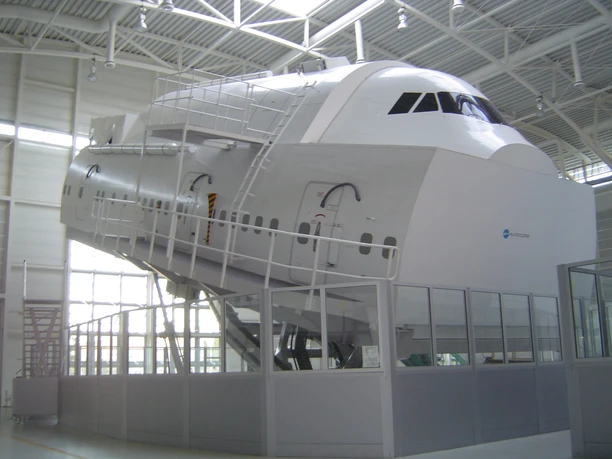 Experience flying safely – flight simulator Experience flying safely – flight simulator