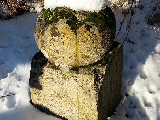 Kopfstein Dannhausen