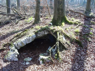 Zwergenloch oder Quellungshöhle