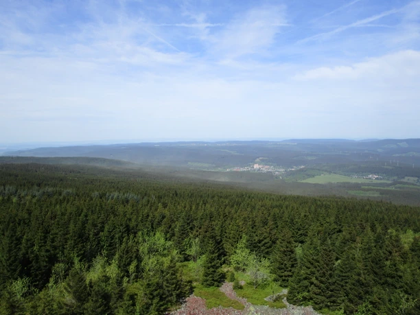 Die Wolfswarte verleiht der Tour ihren Namen - zu Recht