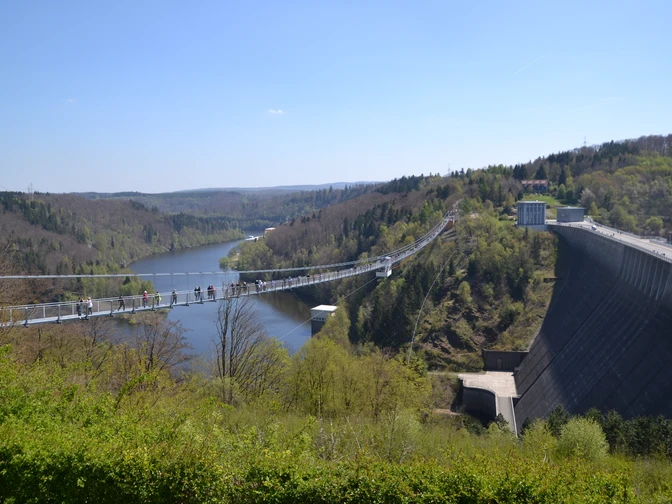 Hängebrücke Titan RT