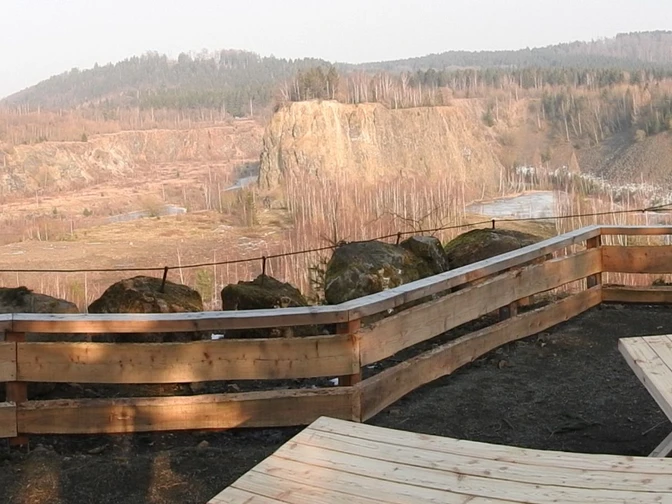 Aussichtsplattform am Wanderweg "Spur der Steine"