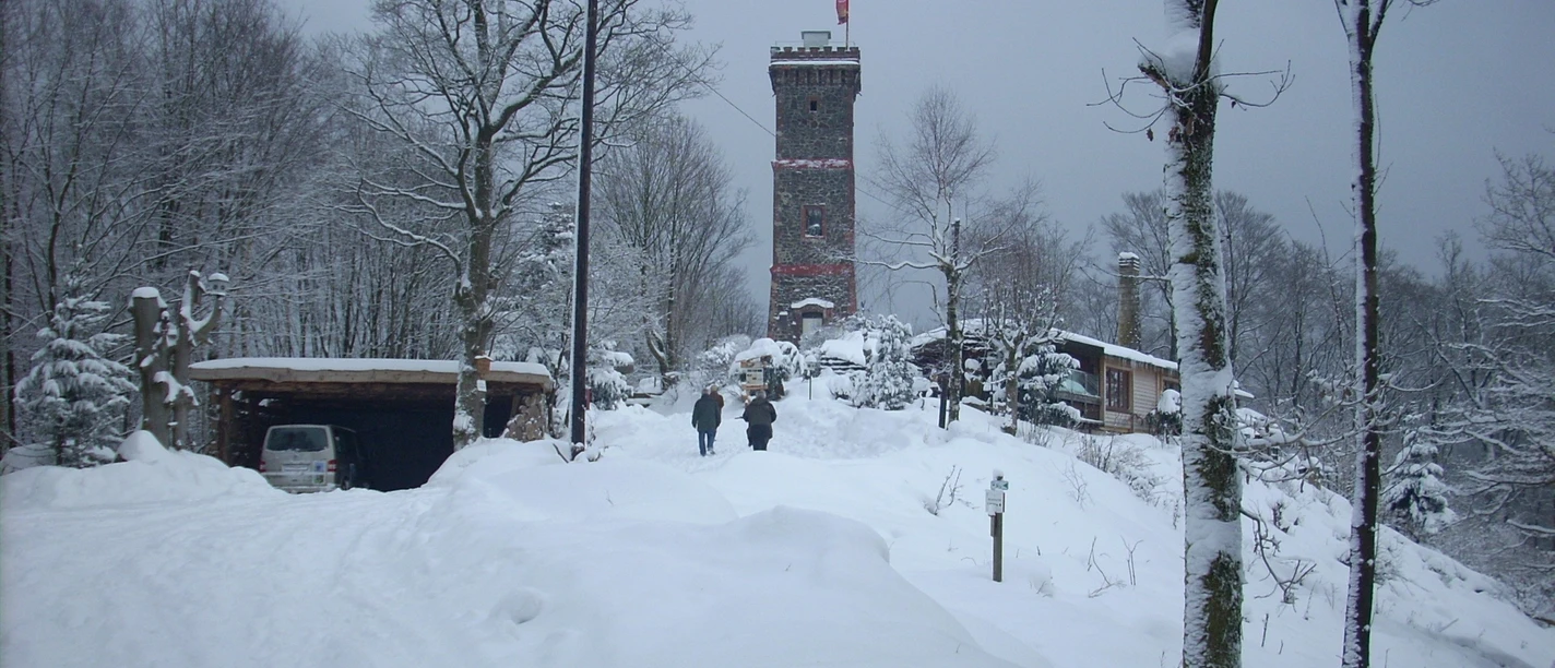 Der Bismarckturm im Winter
