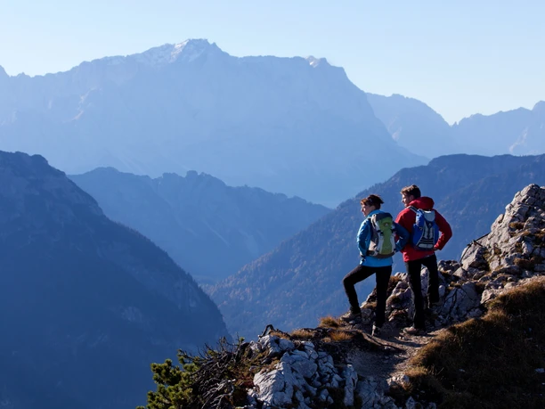Bergtour Teufelstättkopf Sonnenberg und Kofel - Blick auf Zugspitze und Wetterstein