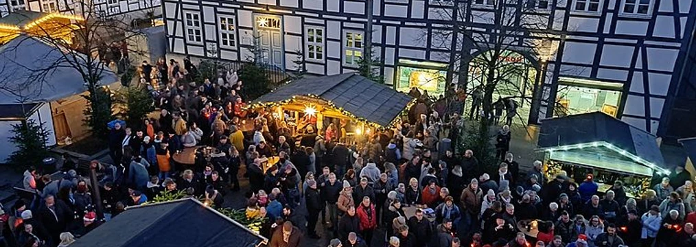 selected_csm_cropmiddle_Weihnachtsmarkt_Luegde_2023_1a6e53c1dd.jpg