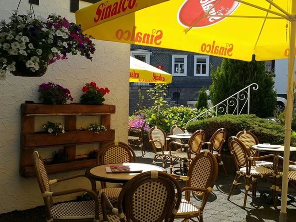 Aussenbereich, Eiscafé San Remo