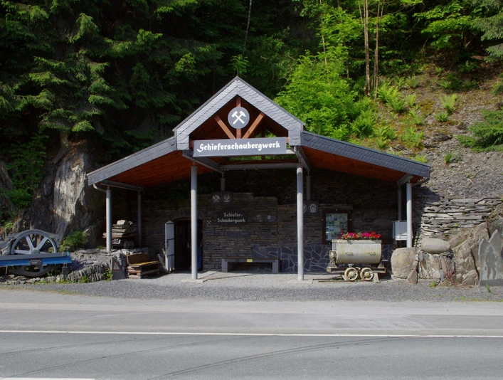 Schieferschaubergwerk Raumland