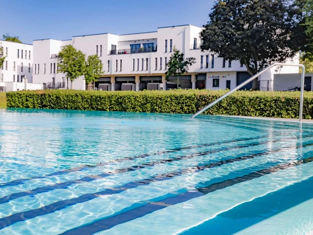 IMG_7932_ret RGB-1600px