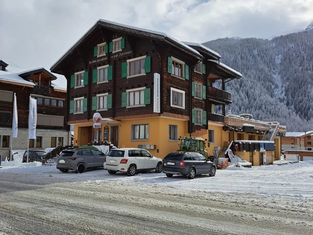 Haus Obergoms Aussenansicht