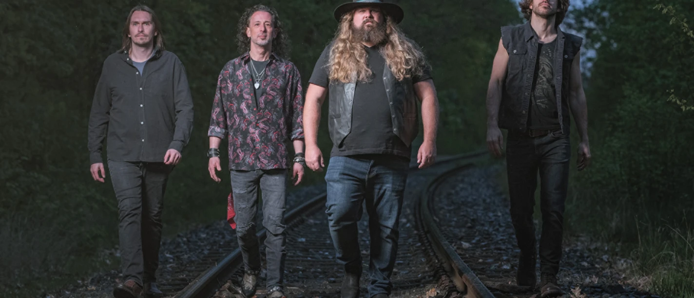 260306_ForresterBand_Credit Emanuel Schwarz.jpg