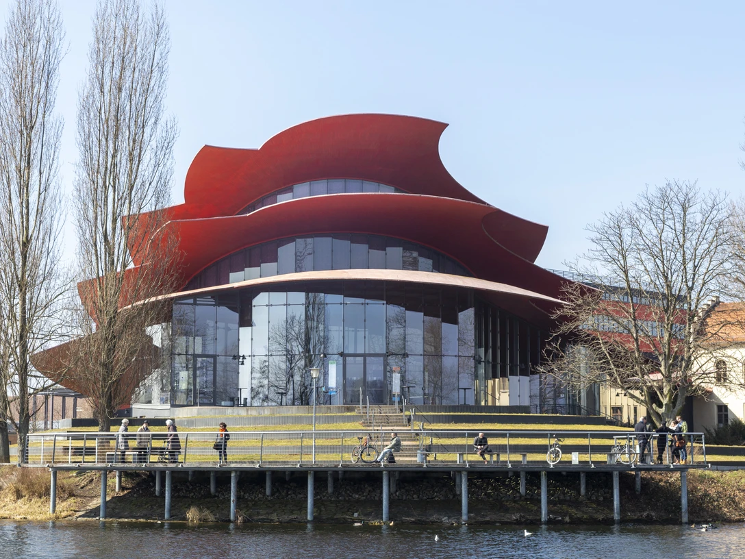 Hans Otto Theater (c) PMSG André Stiebitz.jpg
