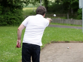 158HR-2025- Herbstein - Boule.JPG