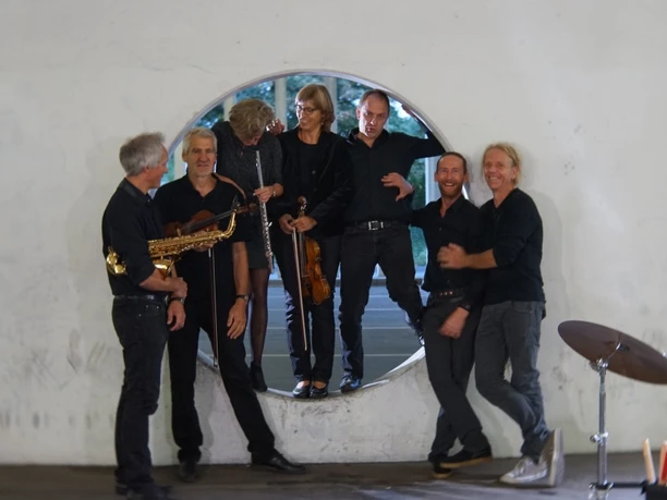 Fotos Flyer_Jelemo 30.4..jpg