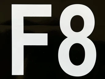 Wegezeichen F8