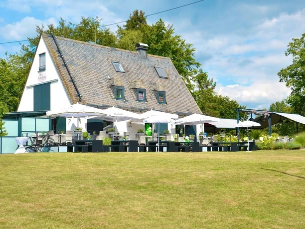 Altes Wärterhaus Aufnahme vom Garten aus