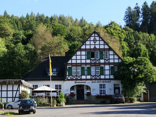 Restaurant und Kegelsportzentrum Zum Alten Bahnhof