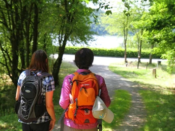 Kalorienpfad Hilchenbach Blick auf Talsperre
