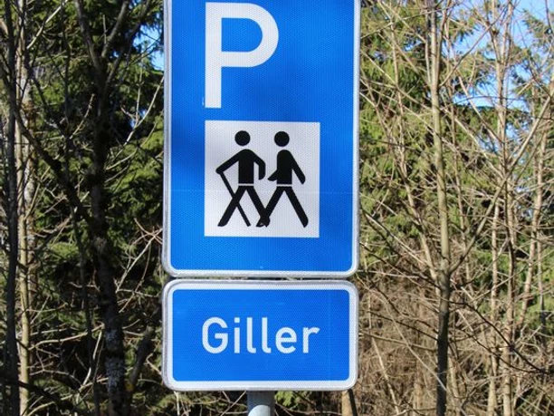 Beschilderung am Wanderparkplatz