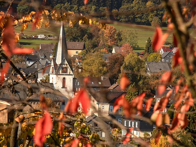 Blick von der Höhe nach Müsen