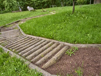Barfußpfad Hilchenbach Barfußpfad und Mehrgenerationenspielplatz Hilchenbach