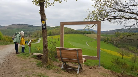 Rasten am Landschaftsrahmen