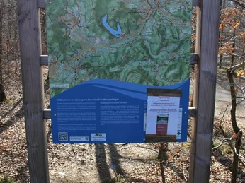 Infotafel am Wanderparkplatz