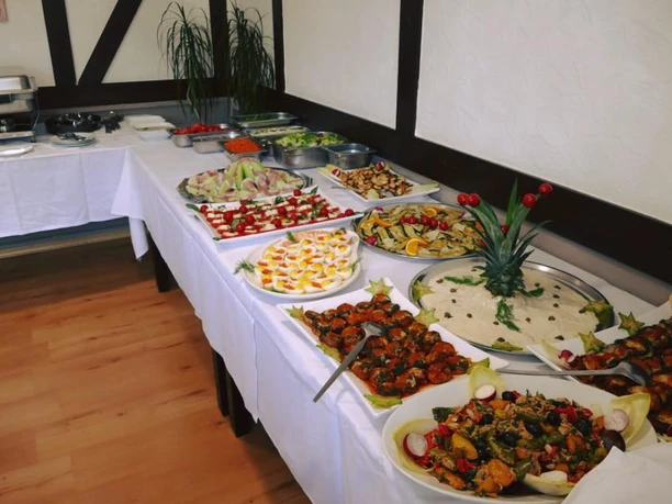 Catering Catering