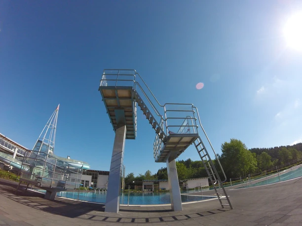 Sprungtürme Freibad