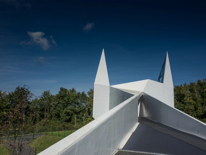 Außenansicht Autobahnkirche