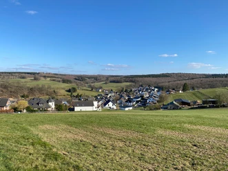 Ausblick auf Oberdielfen vom Bösenberg